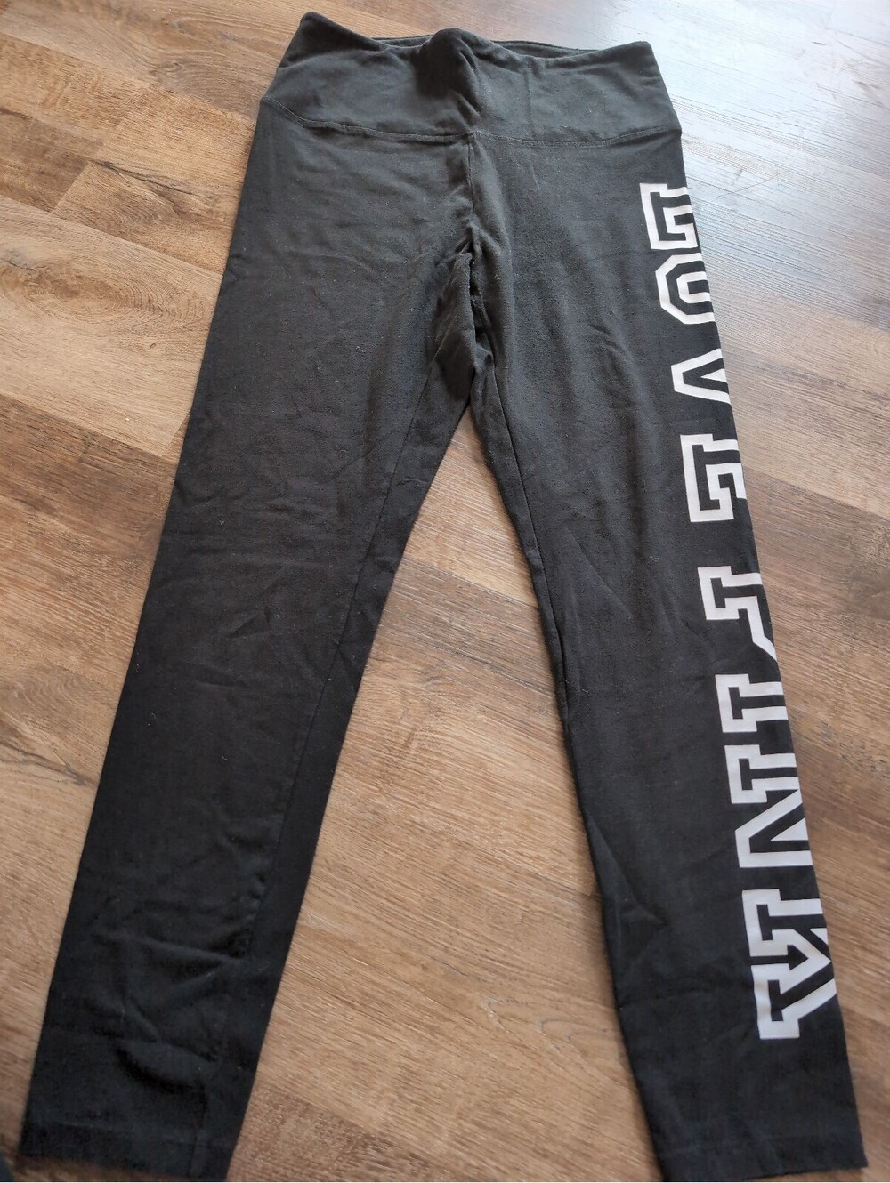 PINK Victoria's Secret Black Graphic Logo Athleisure Leggings